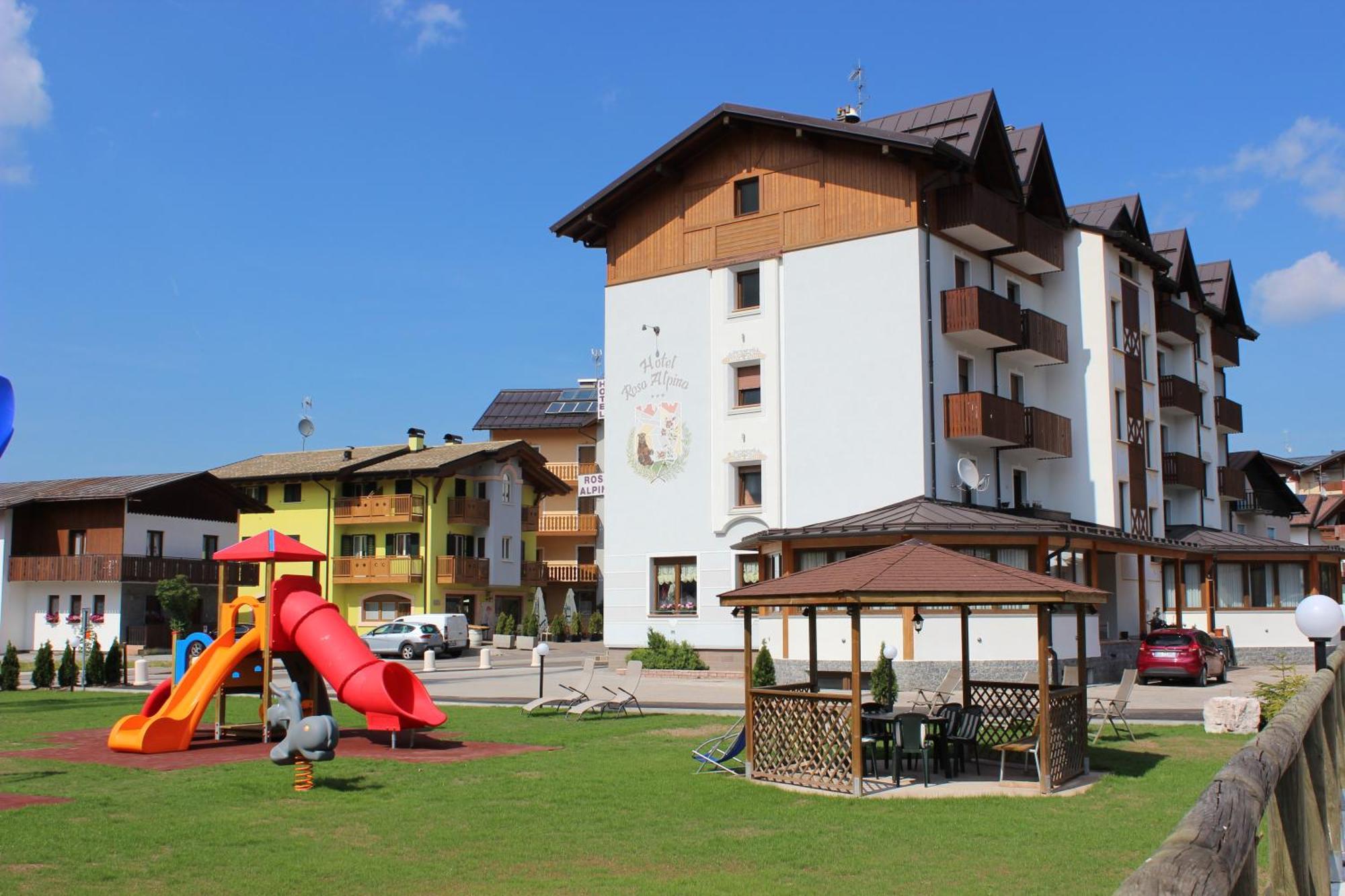 Hotel Rosa Alpina Andalo Buitenkant foto